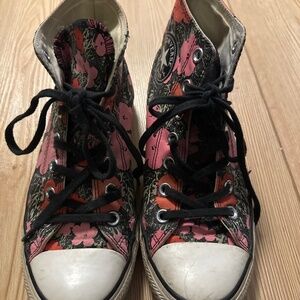 Flower converse all stars